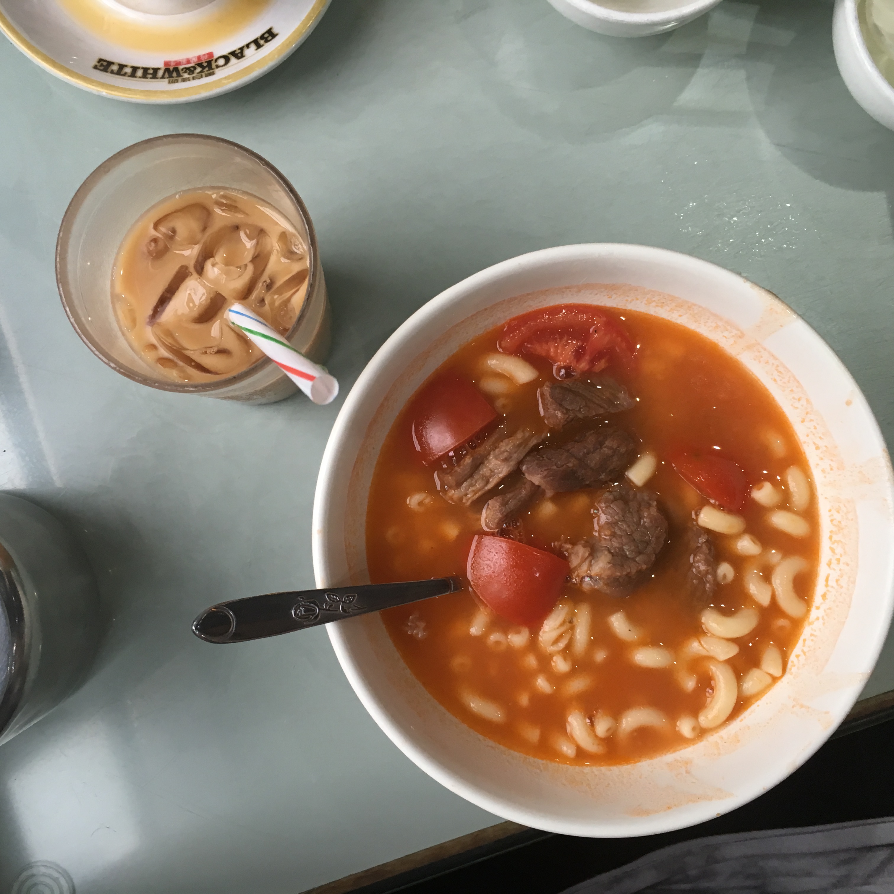 tomato and beef macaroni!! such a simple and comforting dish in hong kong’s rainy weather. I remember finding this a little too bland for my liking though… (my flavour standards for tomato broth start at those really strong hotpot ones)