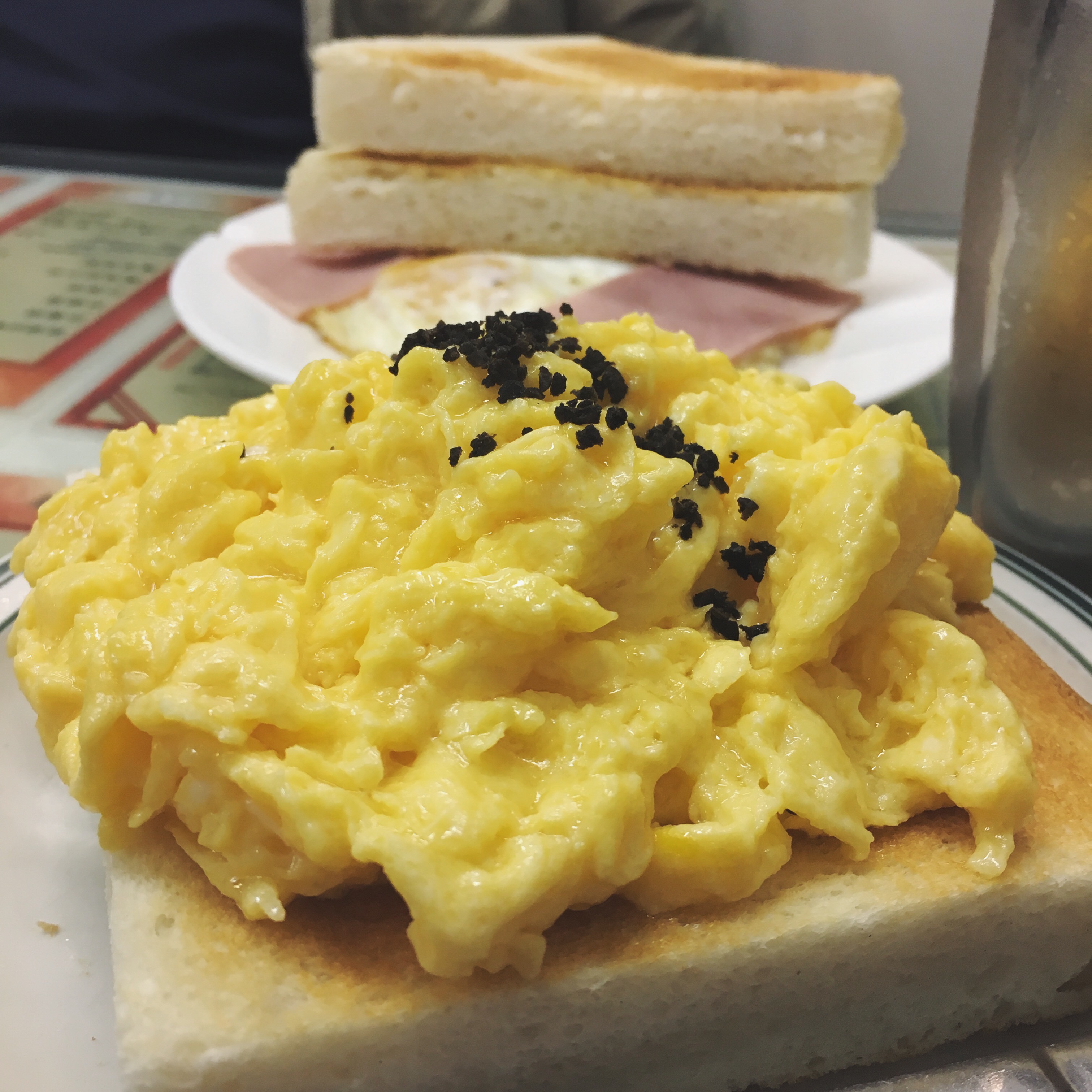 extra pizzaz in the form of truffle scramble eggs 🤤 could’ve been more generous with the truffle, but delicious nonetheless
