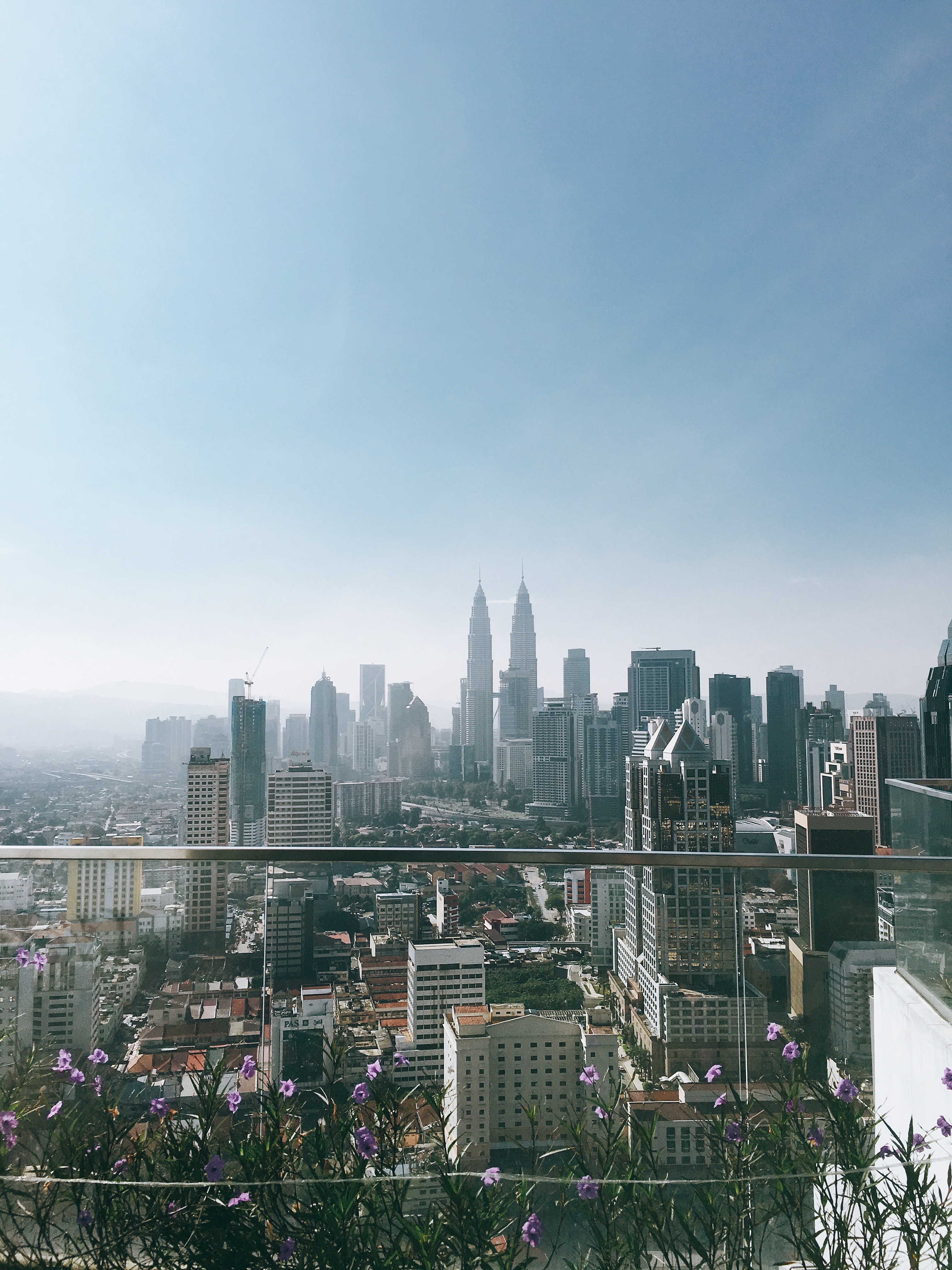 the view of KL, including the twin towers, from our airbnb. wasn’t the cleanest and most pleasant experience with the host, but the location and view was stunning, so stunning that we came back to the same apartment complex (under a different host) in 2023